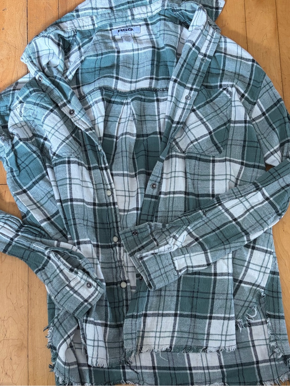 RSQ Women's Green White Plaid Button-Down Shirt